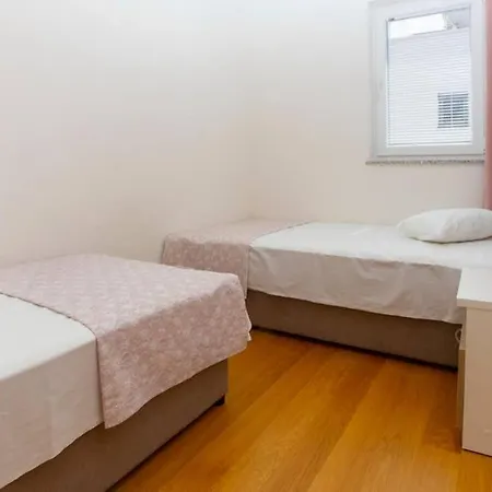 Vladimir #3 Apartment