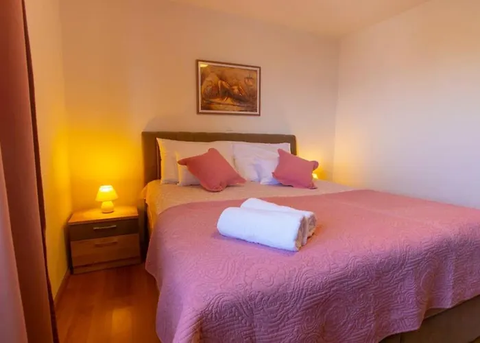 Vladimir #3 Makarska