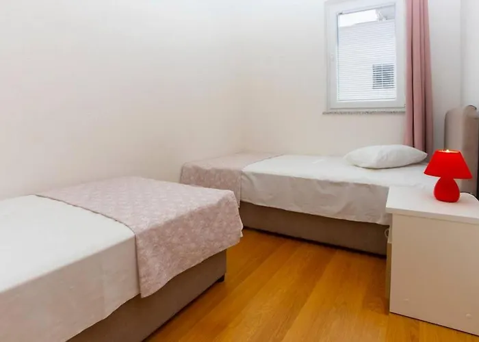 Vladimir #3 Apartman