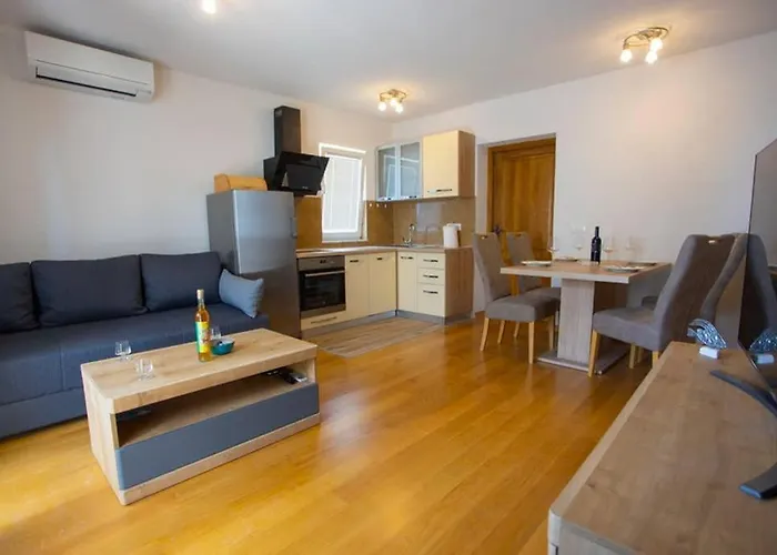 Vladimir #3 Apartman *